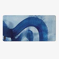 Mótif Pinceau Blue Acier - Blauwe bureau onderlegger met kwaststreek patroon - Wasbaar
